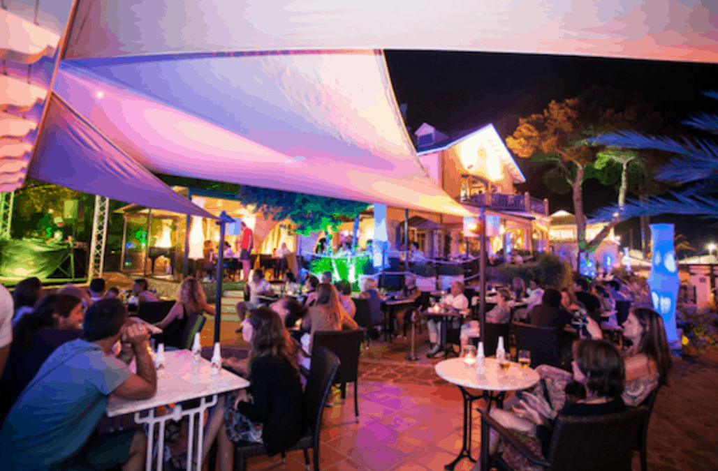 Restaurant Ibiza Eten uiteten Diner